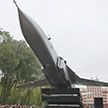 Памятный знак с оригинальным бомбардировщиком СУ-24 появился в Гомеле