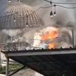 В Джакарте загорелся и рухнул купол Большой мечети исламского центра