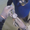 Охотники за сокровищами нашли на дне моря драгоценные часы