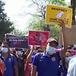 Протесты в Мьянме: полиция снова открыла стрельбу для разгона демонстрации студентов