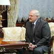 Александр Лукашенко обсудил актуальные вопросы с Сергеем Лавровым