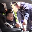 Мальчику Алеше, встречающему военных в Белгородской области, подарили погоны генерала