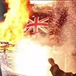 В Северной Ирландии устроили публичное сожжение британских флагов