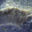 Опубликовано цветное фото кратера на Марсе