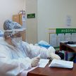 Насколько опасен «омикрон» и готовы ли врачи в Беларуси к очередной волне? О работе поликлиник, помощи студентов-медиков и методах защиты