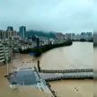 В Китае объявлен красный уровень опасности из-за наводнения
