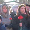«Мы обязаны это помнить и передать детям». Акции всенародной памяти в местах сожженных в годы войны деревень проходят в Беларуси