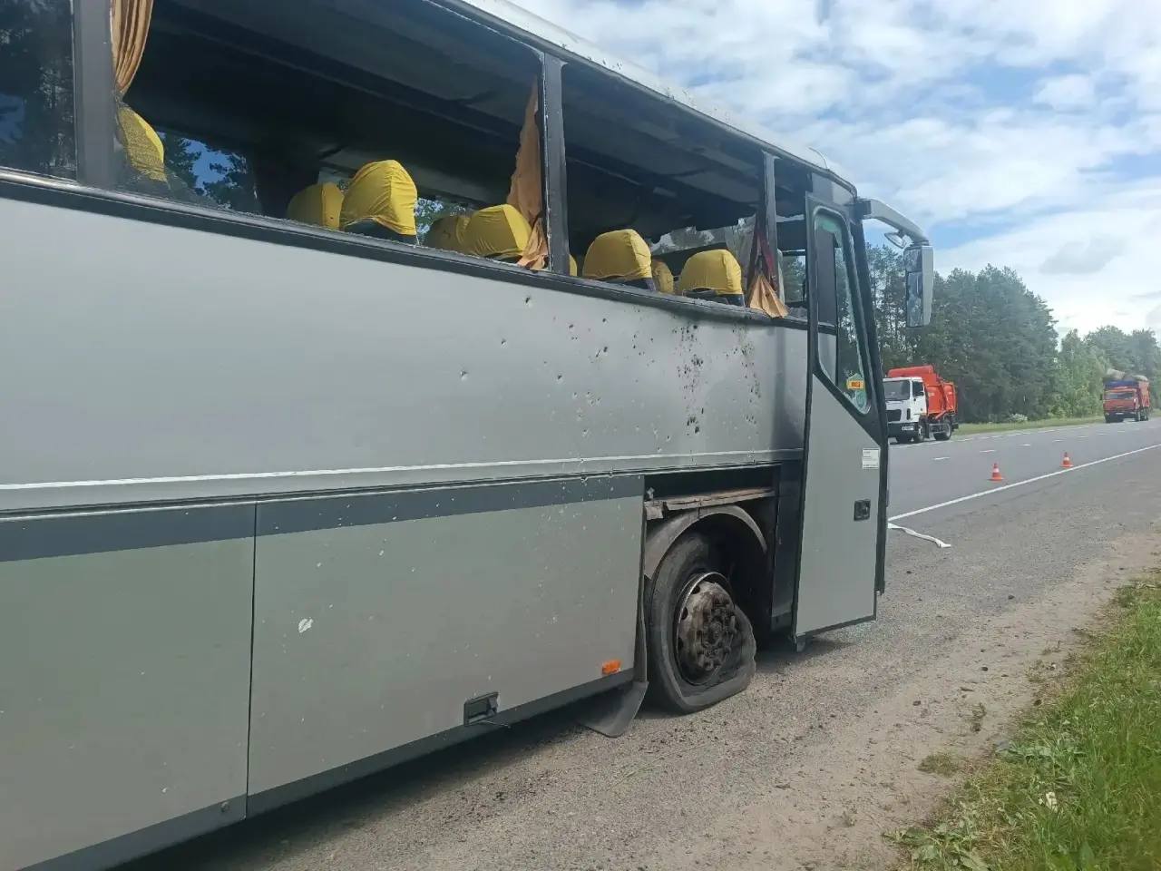 автобус из Беларуси, который атаковали БПЛА ВСУ в Брянской области